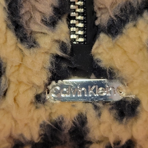 Calvin Klein Sherpa Vest - Picture 2 of 6